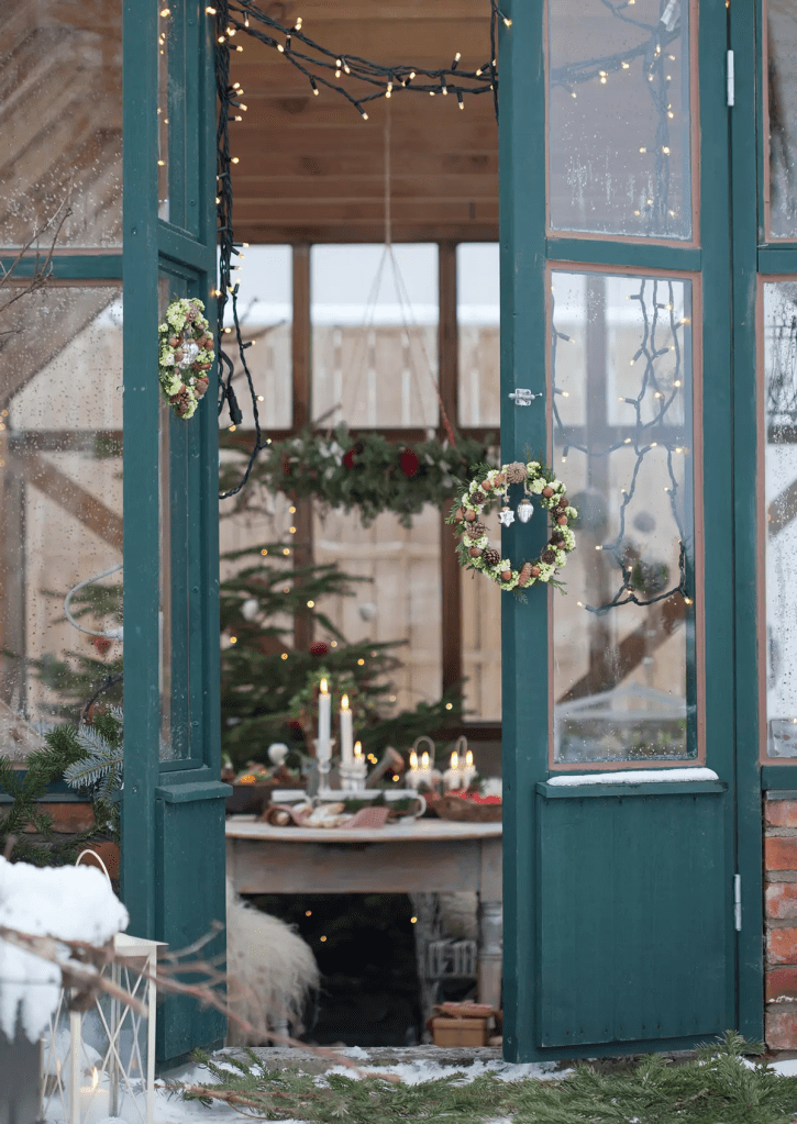 A gorgeous greenhouse set up for the holidays. 